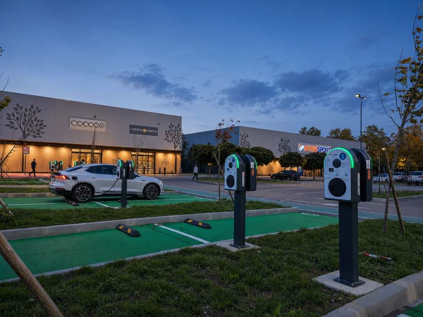 Retail Park Nemours 7